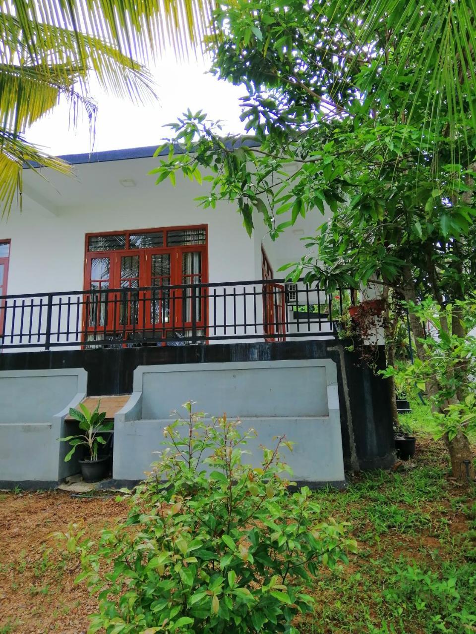 Hikka Lagoon Hikkaduwa Exterior foto